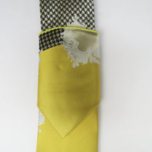 Designer Wide knot Gold and Black Necktie Set