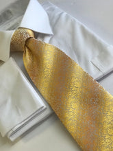 Large knot Gold Floral Necktie Set