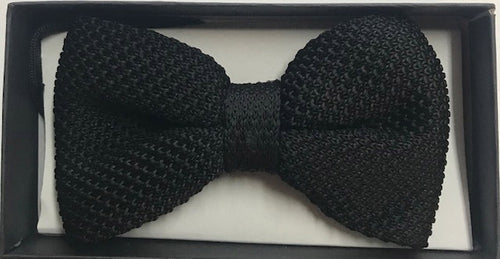 Knitted Black pretied bowtie