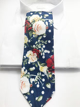 Flower pattern necktie (Blue)